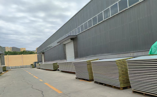 外墙保温用果洛彩钢岩棉板防火等级选型