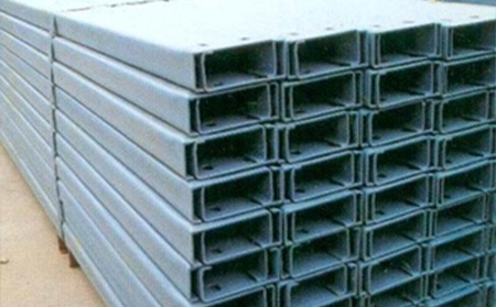 冷弯果洛C型钢：建筑结构中的高效支撑与灵活应用之选